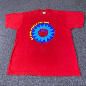 Vintage Bath And Body Under The Sun Red Single Stitched Men’s t-Shirt Size XL